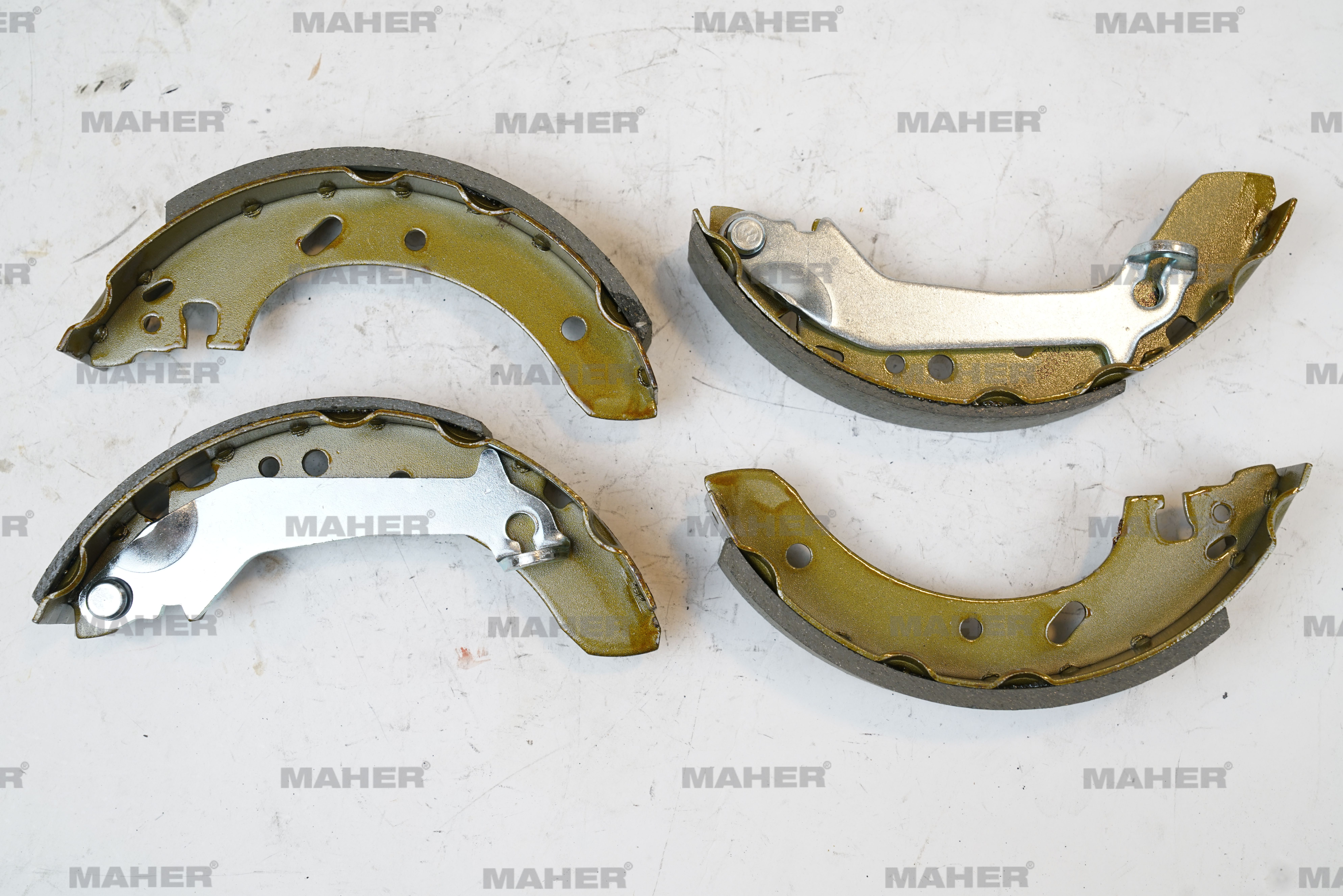 Ford Escort Arka Fren Balata V Levyeli Geniş Tip Pabuç OEM 96AB2200BC Ford Escort Arka Fren Balata V Levyeli Geniş Tip Pabuç OEM 96AB2200BC